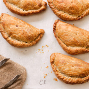 The Cornish Oven Pasties By Post Flaky Chicken Pasty-02