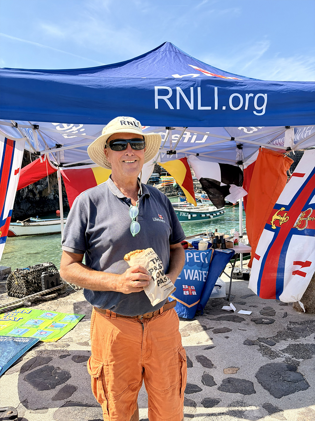 The Cornish Oven From The Cornish Heart Charity Donations RNLI